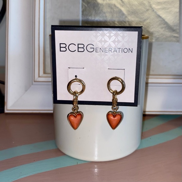NWT BCBGeneration Cabochon Heart Drop Earrings - Picture 11 of 14